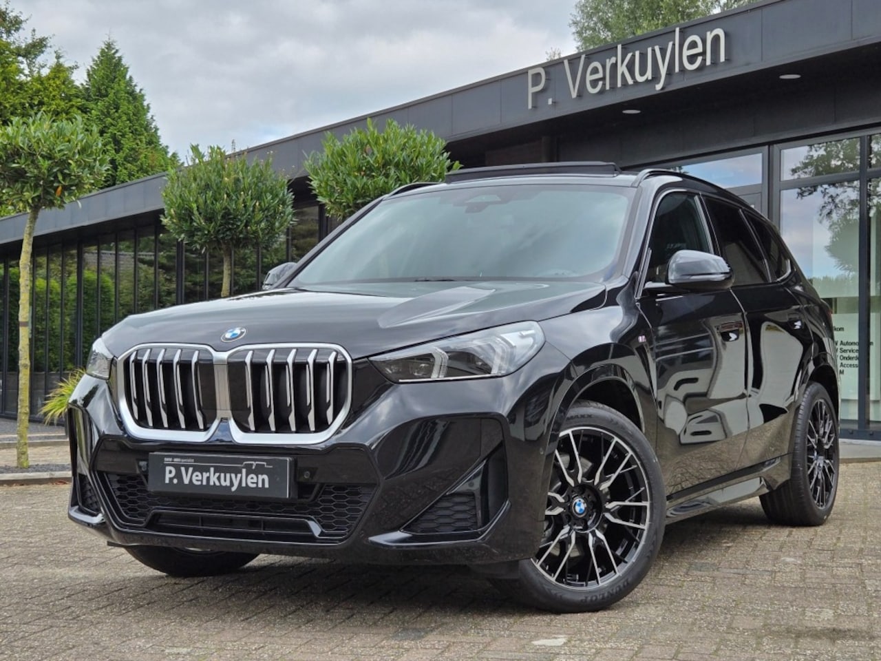 BMW X1 - 23I XDRIVE M SPORT I PANORAMA I HARMAN KARDON I LEDER MEMORY I - AutoWereld.nl