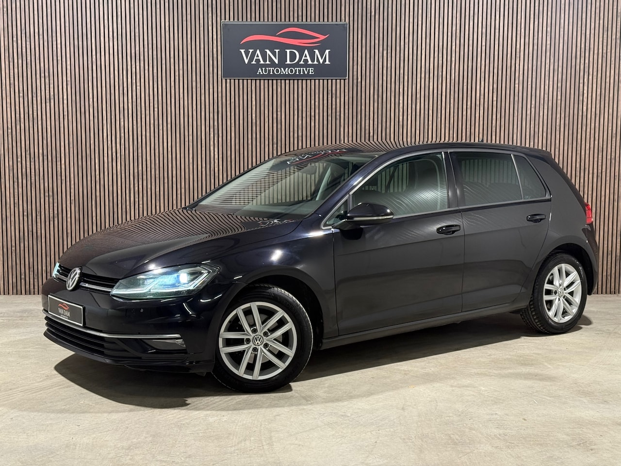 Volkswagen Golf - 1.5 TSI Highline 2018 DSG LED VIRTUAL CAMERA - AutoWereld.nl