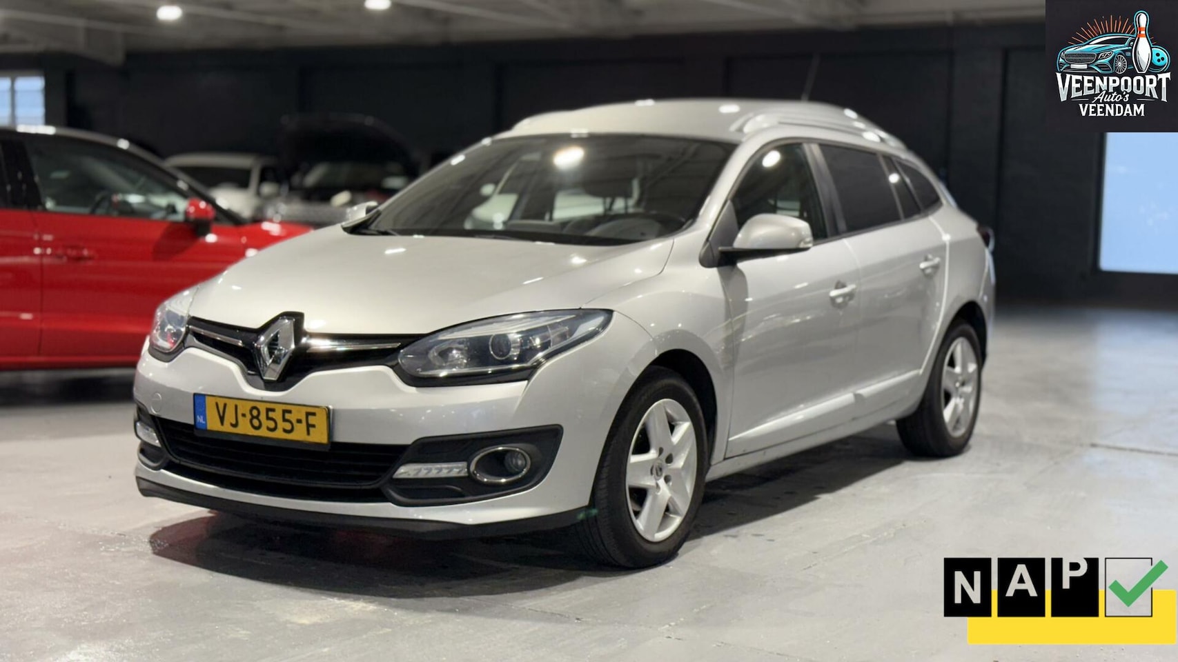 Renault Mégane - 1.5 dCi Airco Cruise Trekhaak - AutoWereld.nl