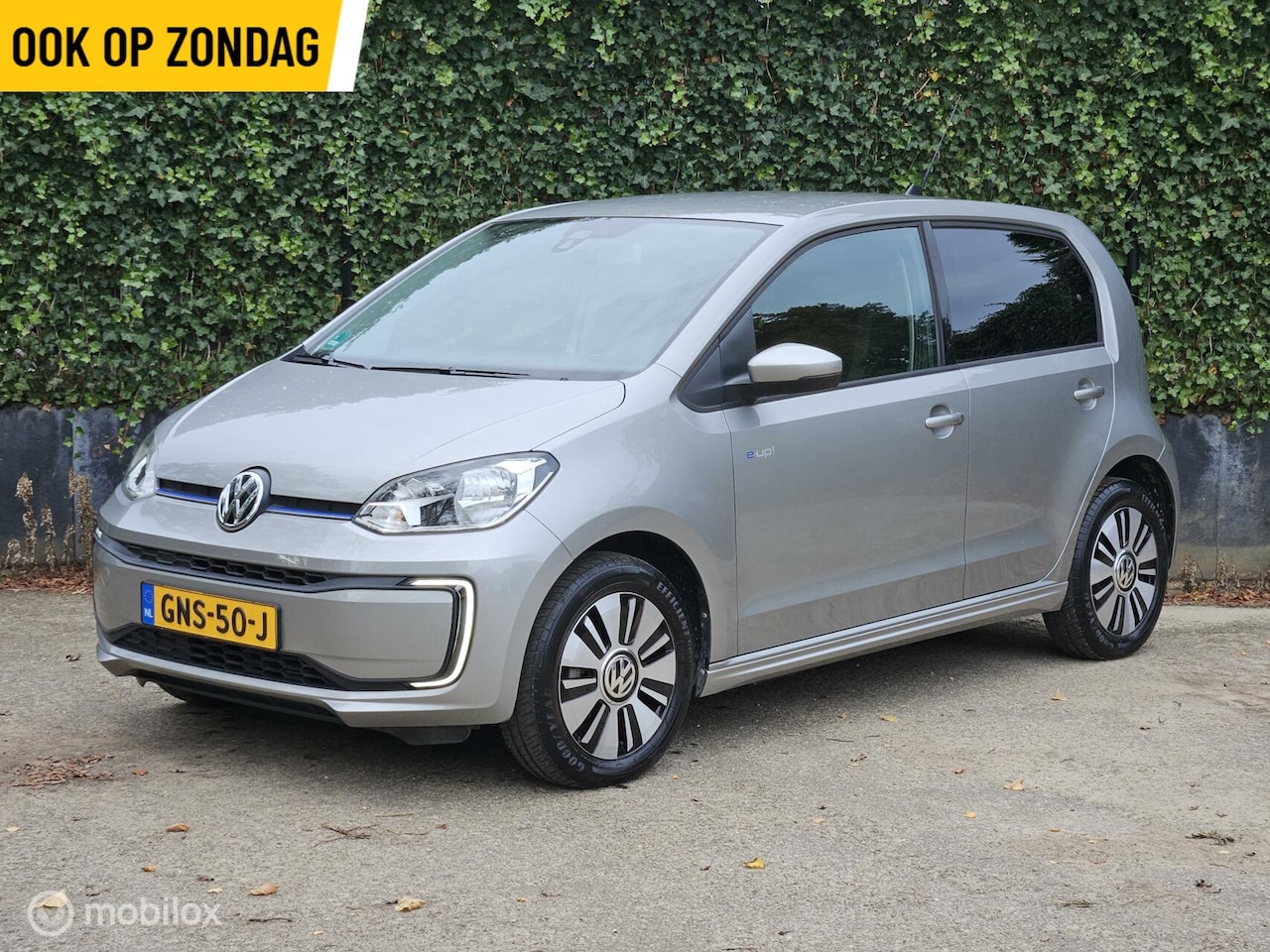 Volkswagen e-Up! - | LMV | Stoelverwarming | Camera - AutoWereld.nl