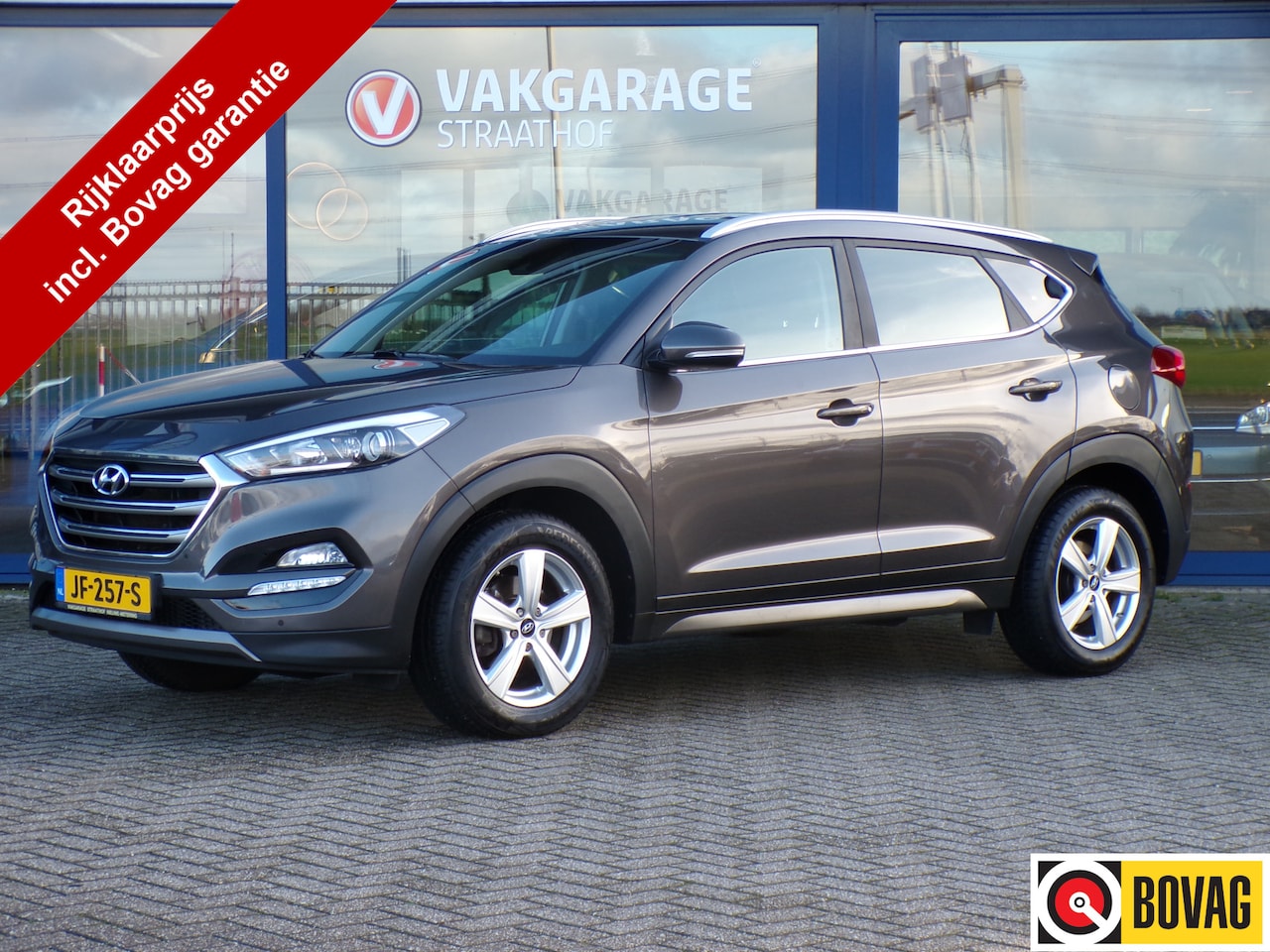 Hyundai Tucson - 1.6 T-GDI Comfort 1.6 T-GDi Comfort, Trekhaak / Camera + Sensoren / Navigatie / Stoelverwarming / 17' LMV - AutoWereld.nl