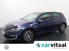 Volkswagen e-Golf - E-DITION | 136 PK | Warmtepomp | Navigatiesysteem | Lichtmetalen velgen 17"|