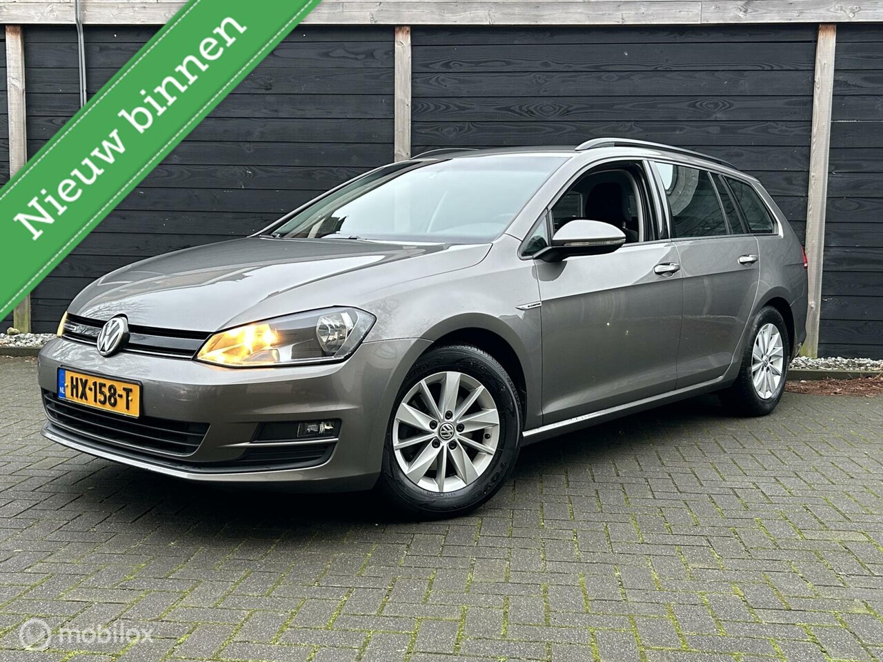 Volkswagen Golf Variant - 1.0 TSI Trendline Airco / Trekhaak / LM / compleet onderhouden - AutoWereld.nl