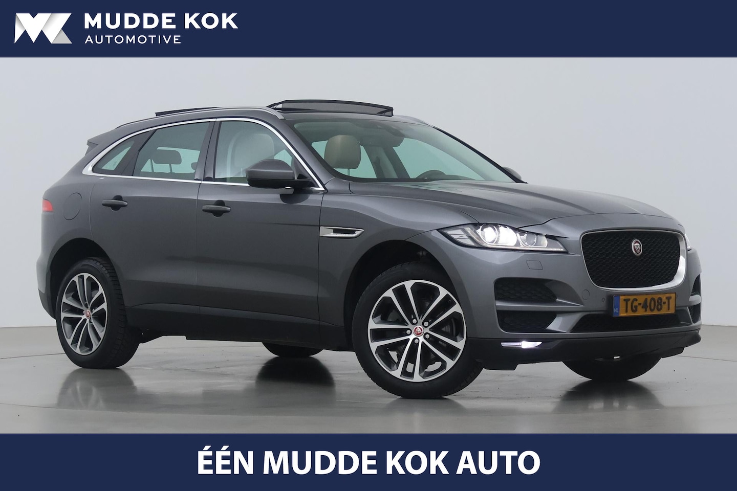 Jaguar F-Pace - 2.0 Portfolio AWD 20d | Aut | Panoramadak | Leder | Camera - AutoWereld.nl