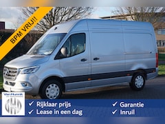 Mercedes-Benz Sprinter - 317CDI Pro L2H2 BPM VRIJ 10.25" Mbux Navi, Cam, 3.5T Trekhaak, LED 2x schuifdeur NR. 830