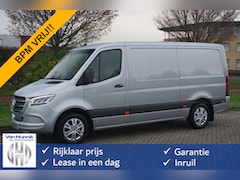 Mercedes-Benz Sprinter - 319CDI Select L2H1 BPM VRIJ 10.25" Mbux, ACC, LED, 3.5T Trekhaak, 17" LM NR. *964