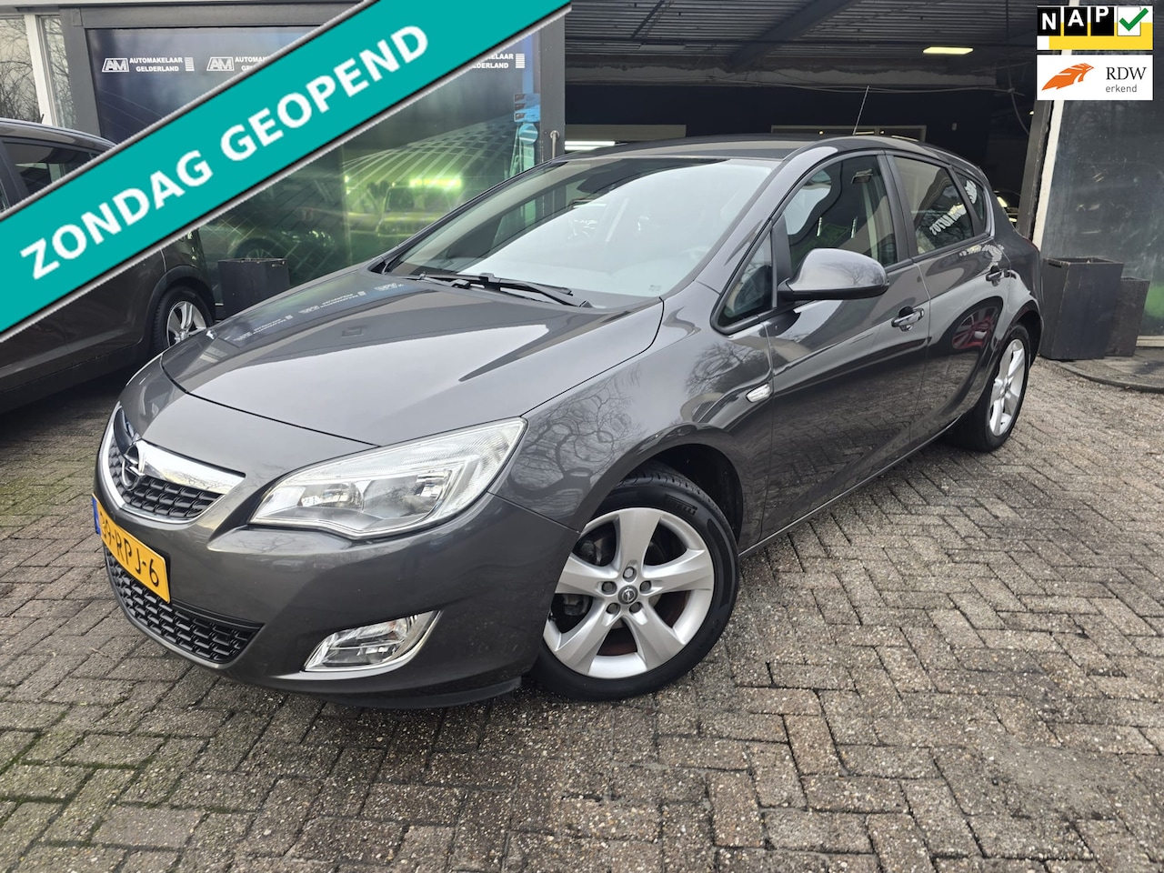 Opel Astra - 1.4 Turbo Edition 2E EIGENAAR | 12MND GARANTIE | AIRCO | CRUISE | LMV - AutoWereld.nl