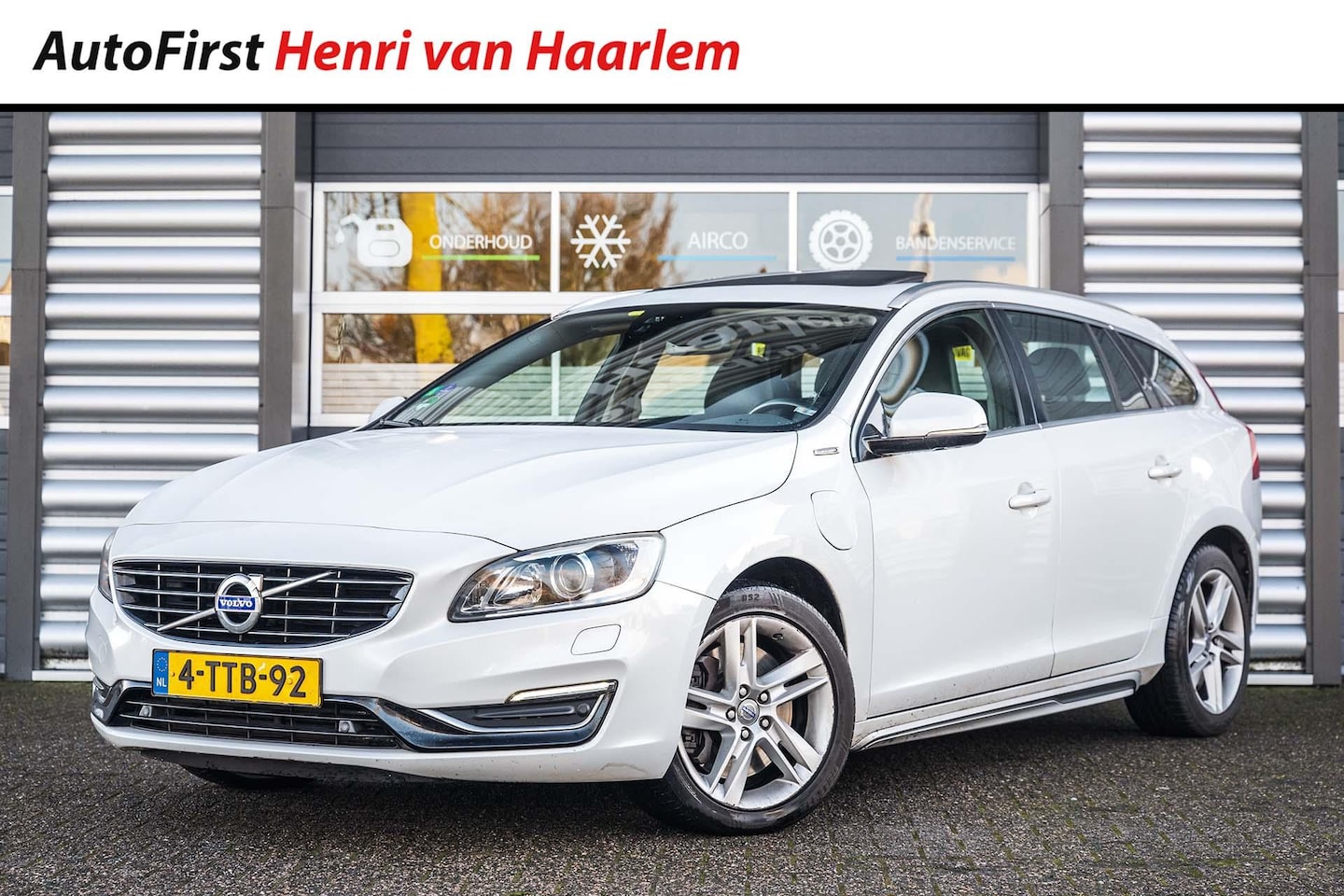 Volvo V60 - 2.4 D6 AWD Plug-In Hybrid Summum 2.4 D6 AWD Plug-In Hybrid Summum - AutoWereld.nl