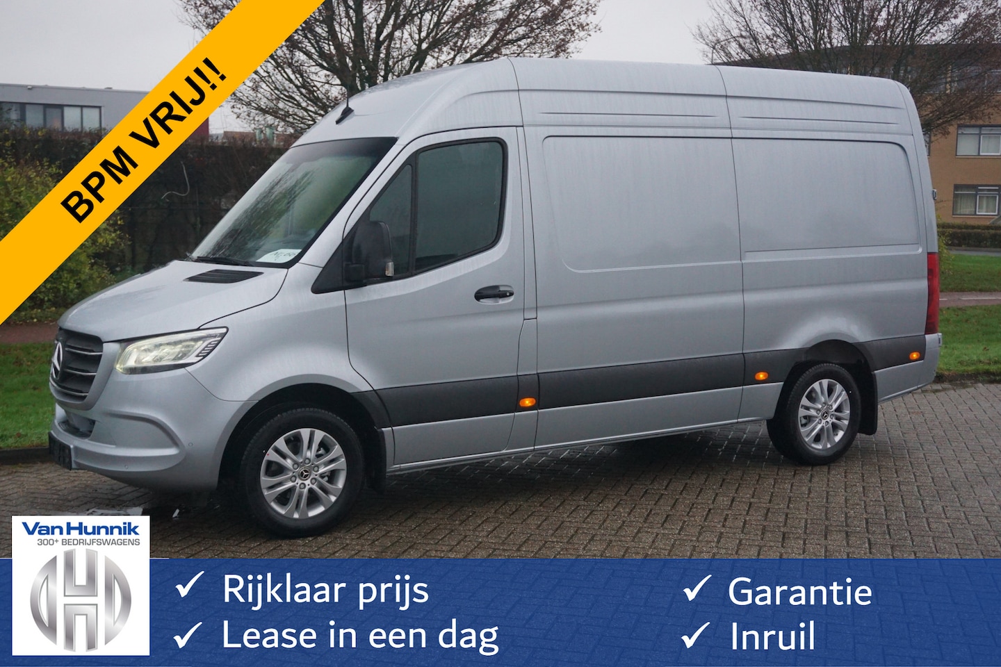 Mercedes-Benz Sprinter - 319CDI Select L2H2 BPM VRIJ!! 10.25" Mbux, ACC, LED, 17" LM!! NR. *555* - AutoWereld.nl