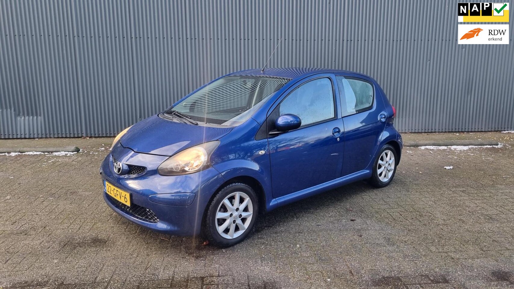 Toyota Aygo - 1.0-12V + TOPSTAAT 127000KM NAP 5 DEURS AIRCO - AutoWereld.nl