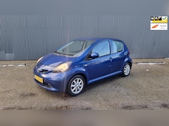 Toyota Aygo - 1.0-12V + TOPSTAAT 127000KM NAP 5 DEURS AIRCO