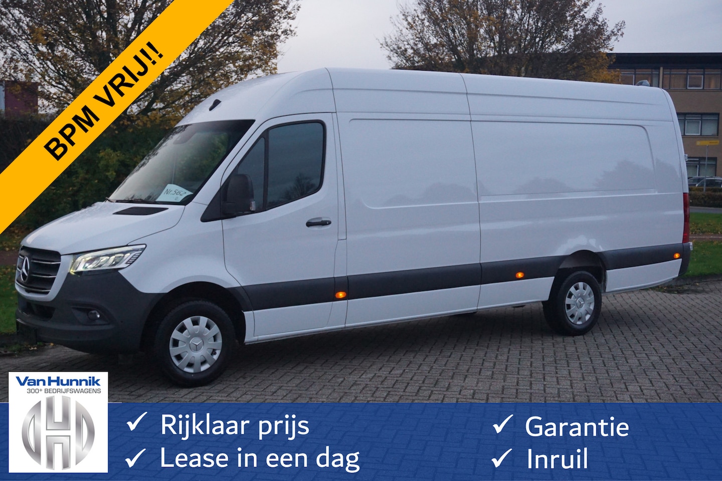 Mercedes-Benz Sprinter - 319CDI L4H2 BPM VRIJ!! 10.25" Mbux, 360° Cam, LED,, Distronic, Standkachel, 3T trekhaak!! - AutoWereld.nl