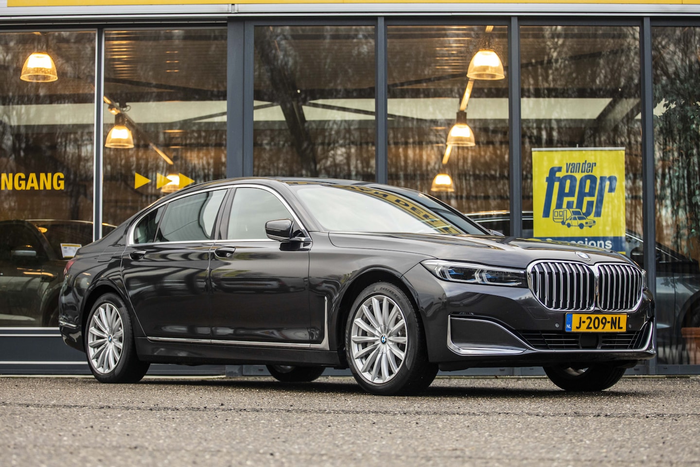 BMW 7-serie - 745Le High Executive 745Le High Executive - AutoWereld.nl