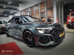 Audi RS3 - 2.0 TFSI RS 3 quattro KERAMISCH HEADUP PANO SCHADEVRIJ ALARM GARANTIE V MAX