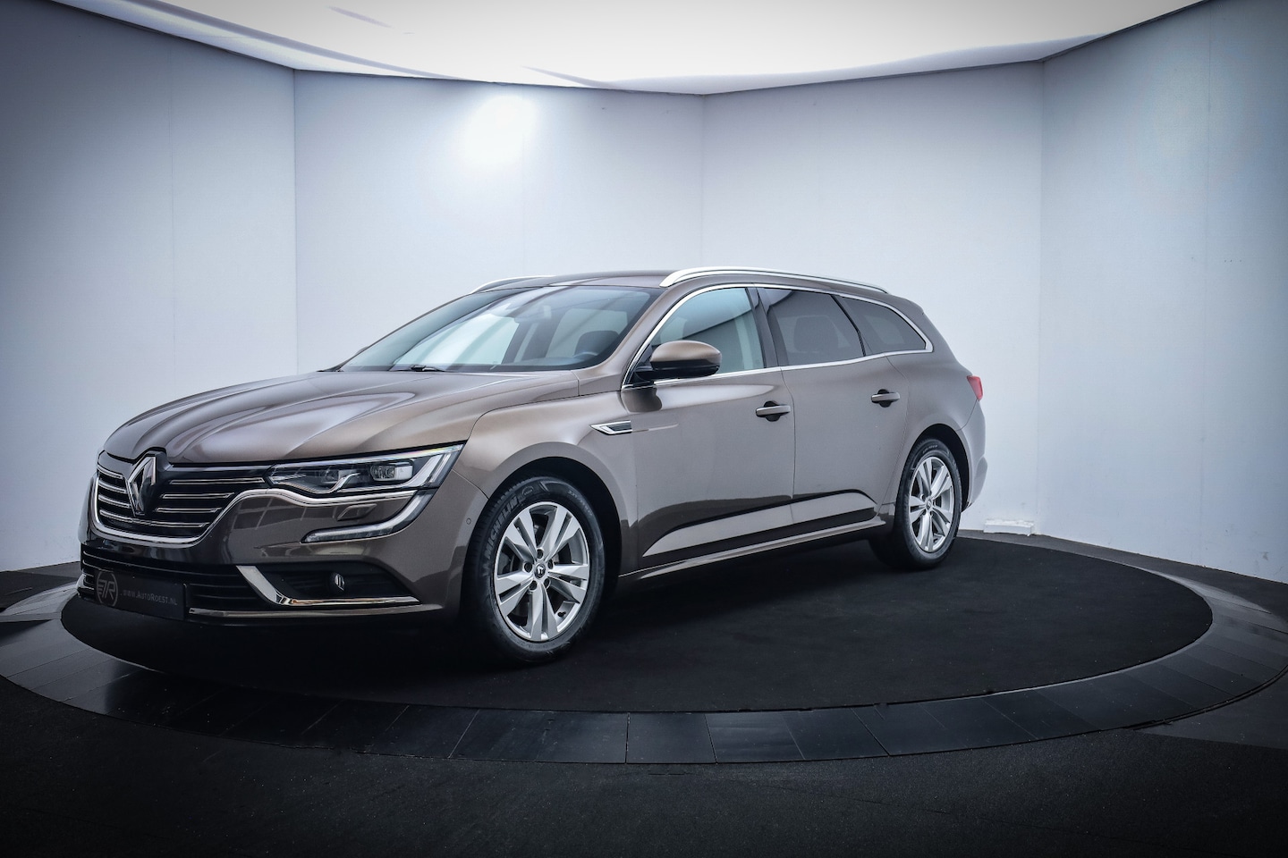 Renault Talisman Estate - 1.6Turbo 200Pk Aut. INTENS FULL LED/BOSE/LEDER/STOELVERW+KOELING/CAMERA/STUURVERW./KEYLESS - AutoWereld.nl