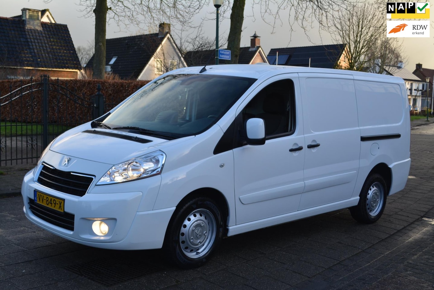 Peugeot Expert - 229 2.0 HDI L2H1 Navteq 229 2.0 HDI L2H1 Navteq 2 - AutoWereld.nl