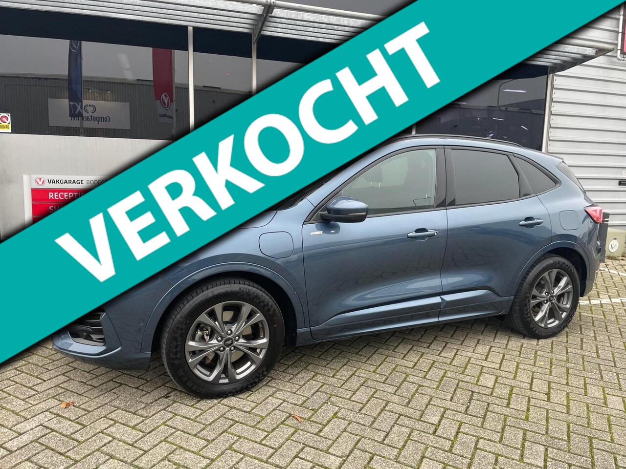 Ford Kuga - 2.5 PHEV ST-Line 2.5 PHEV ST-line 225pk - AutoWereld.nl