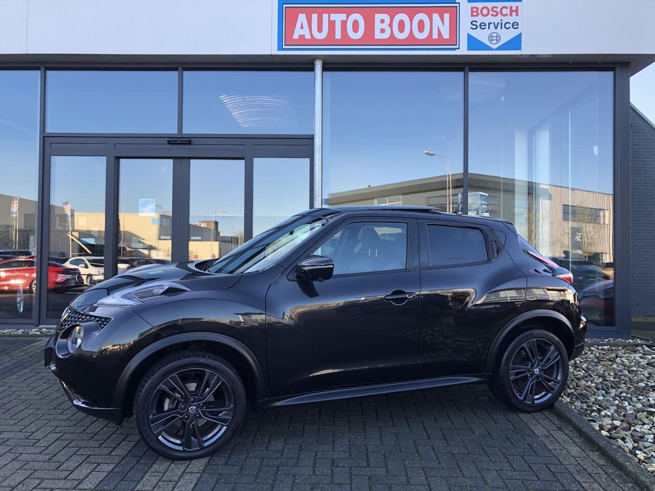 Nissan Juke - 1.2DIG-T : LEER/PANO/18"/PCAM/ECC/MM / NL AUTO - KM=NAP - 1PART. EIG. - - AutoWereld.nl