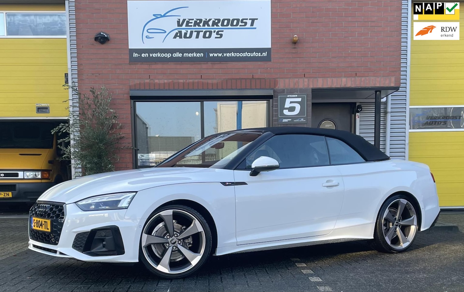 Audi A5 Cabriolet - 35 TFSI S edition. camera. stoelmassage. CarPlay - AutoWereld.nl