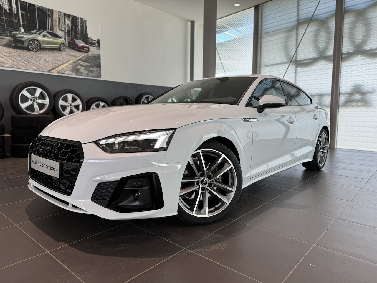 Audi A5 Sportback - 35 TFSI 150pk S edition Competition | Optiekpakket zwart plus | Achteruitrijcamera | Stoel - AutoWereld.nl