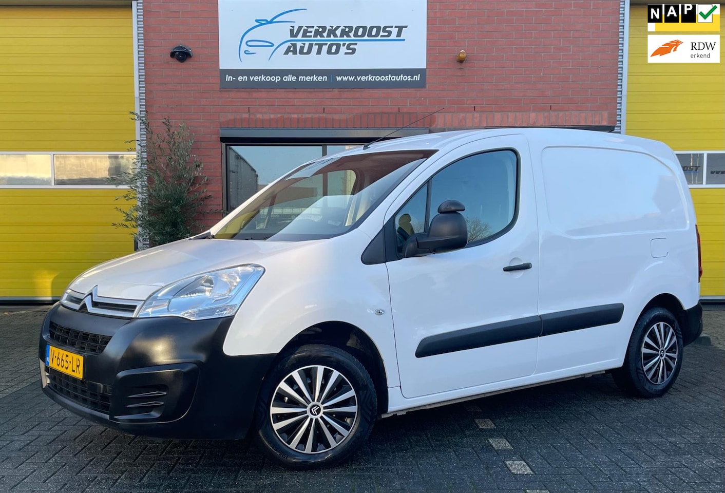 Citroën Berlingo - 1.6 BlueHDI 75 Comfort. airco. zeer mooi - AutoWereld.nl