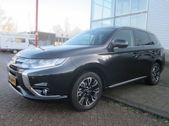 Mitsubishi Outlander - 2.0 PHEV Instyle+ Leer l Navi l camera