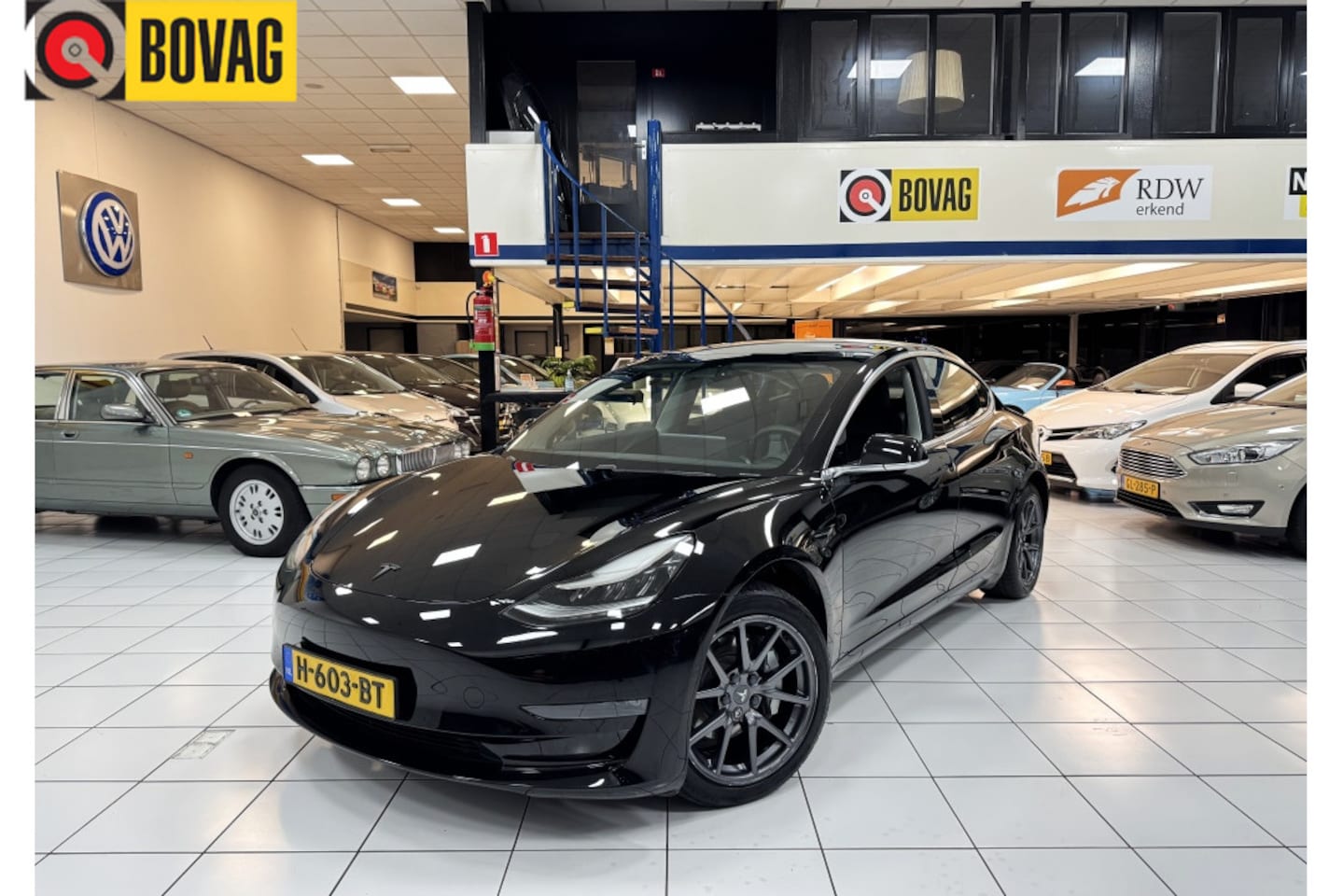 Tesla Model 3 - Long Range RWD Long Range AWD 75kWh Bovag Garantie - AutoWereld.nl