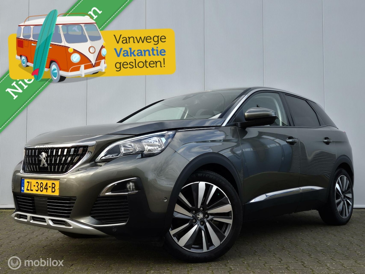 Peugeot 3008 - 1.2 PURETECH ALLURE AUTOMAAT/CAMERA/TREKHAAK/HALF LEDER/FOCAL/LED/STOELVERWARMING - AutoWereld.nl