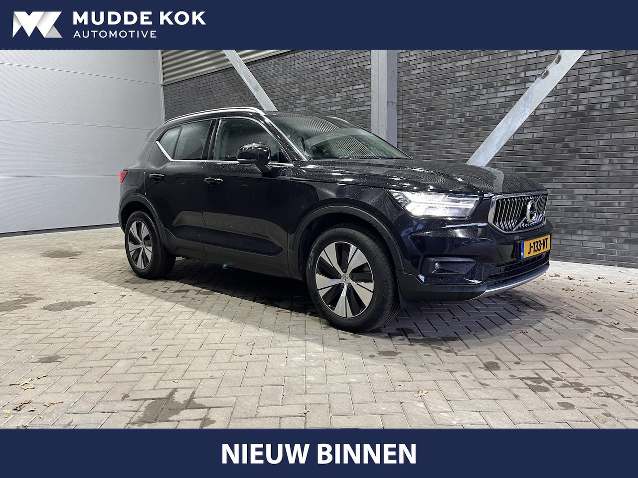 Volvo XC40 - T5 Recharge Business Pro | ACC | BLIS | Keyless | Apple Carplay | Elektrische Achterklep - AutoWereld.nl