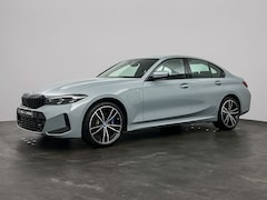 BMW 3-serie - sedan 320e M-Sport Pro | Elektrisch schuif/kantel dak | Innovation Pack | Entertainment Pa