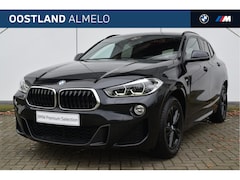 BMW X2 - sDrive20i High Executive M Sport Automaat / Panoramadak / Achteruitrijcamera / LED / Stoel