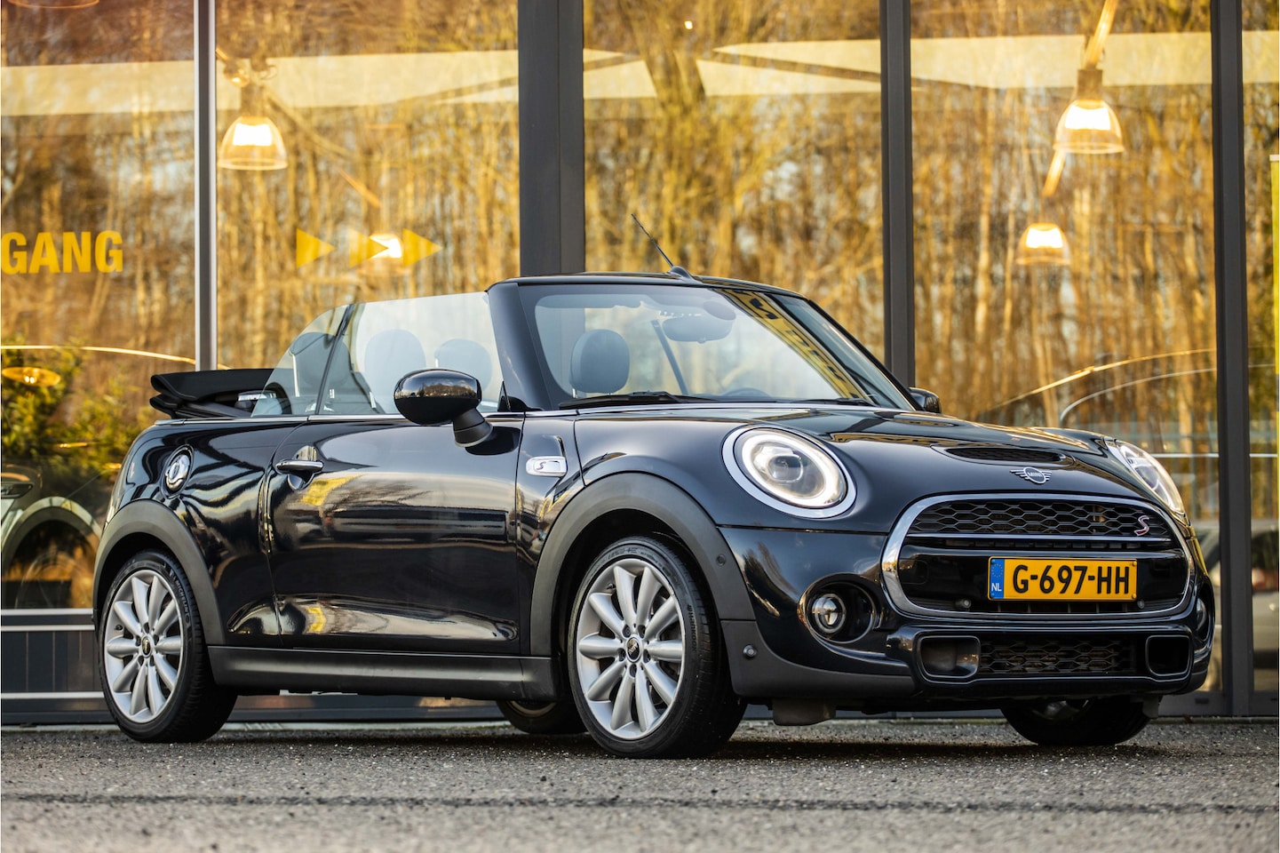 MINI Cabrio - 2.0 Cooper S Chili Mini 2.0 Cooper S Chili - AutoWereld.nl