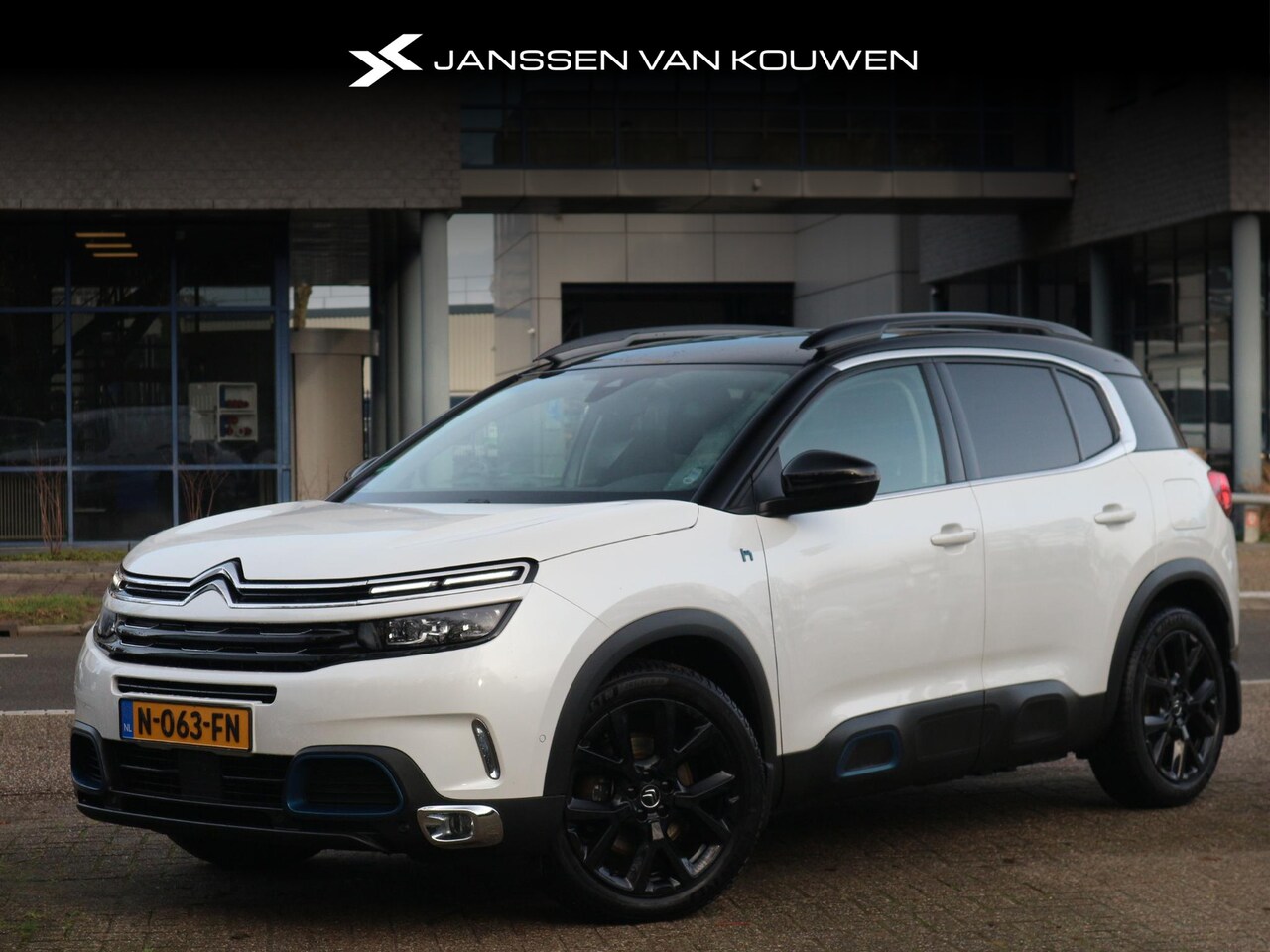 Citroën C5 Aircross - 1.6 Plug-in Hybrid Shine / Leder / Stoelverwarming / Elektrische klep / Camera /  Dodehoek - AutoWereld.nl