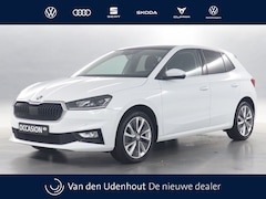 Skoda Fabia - 1.0 TSI 95pk Business Edition / Panoramadak / Keyless / Parkeersensoren