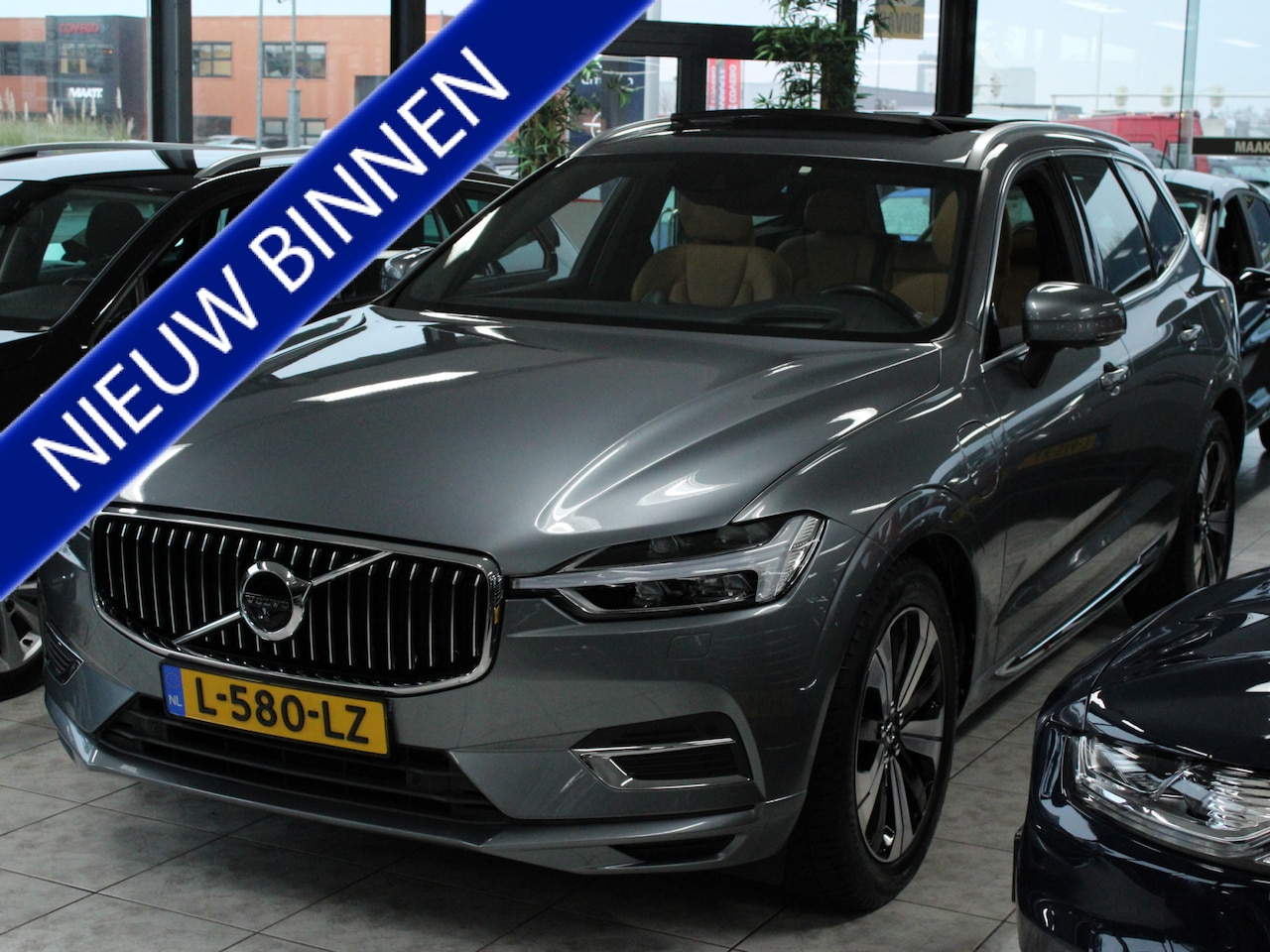 Volvo XC60 - 2.0 T8 Twin Engine AWD Inscription VOLLE AUTO | NETTE AUTO | LEDER | - AutoWereld.nl