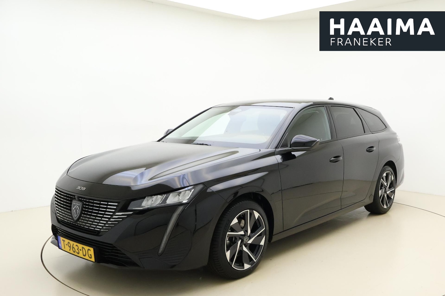 Peugeot 308 SW - 1.2 PureTech Allure Pack Business 130pk | Navigatie | Stoelverwarming | Trekhaak | Draadlo - AutoWereld.nl