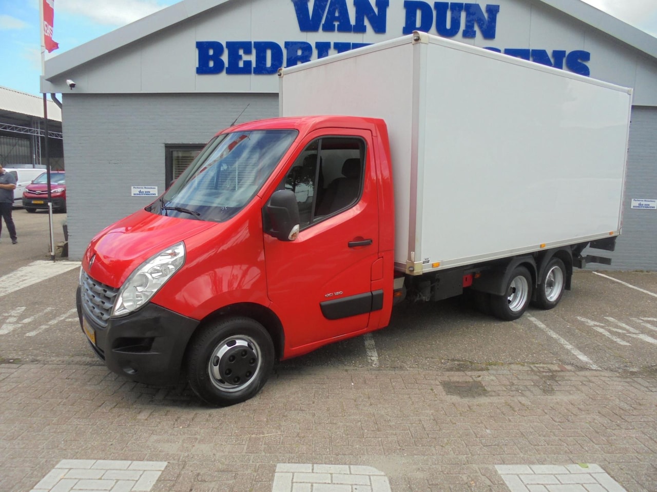 Renault Master - T35 2.3 diL3H2 Clickstar BE 139780 km - AutoWereld.nl