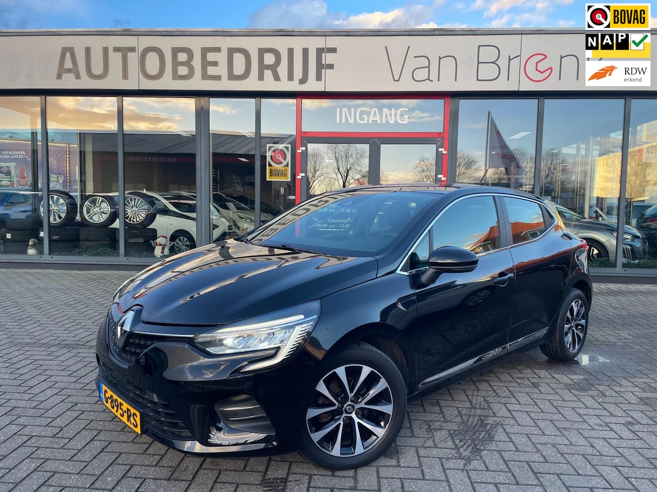 Renault Clio - 1.0 TCe Intens | Camera | Parkeersensoren | Carplay - AutoWereld.nl