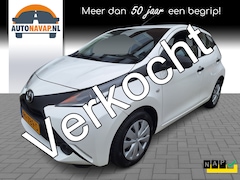 Toyota Aygo - 1.0 VVT-i X-Fun 5Drs /47.000 Km/Airco/Bluetooth/Led/NAP/garantie