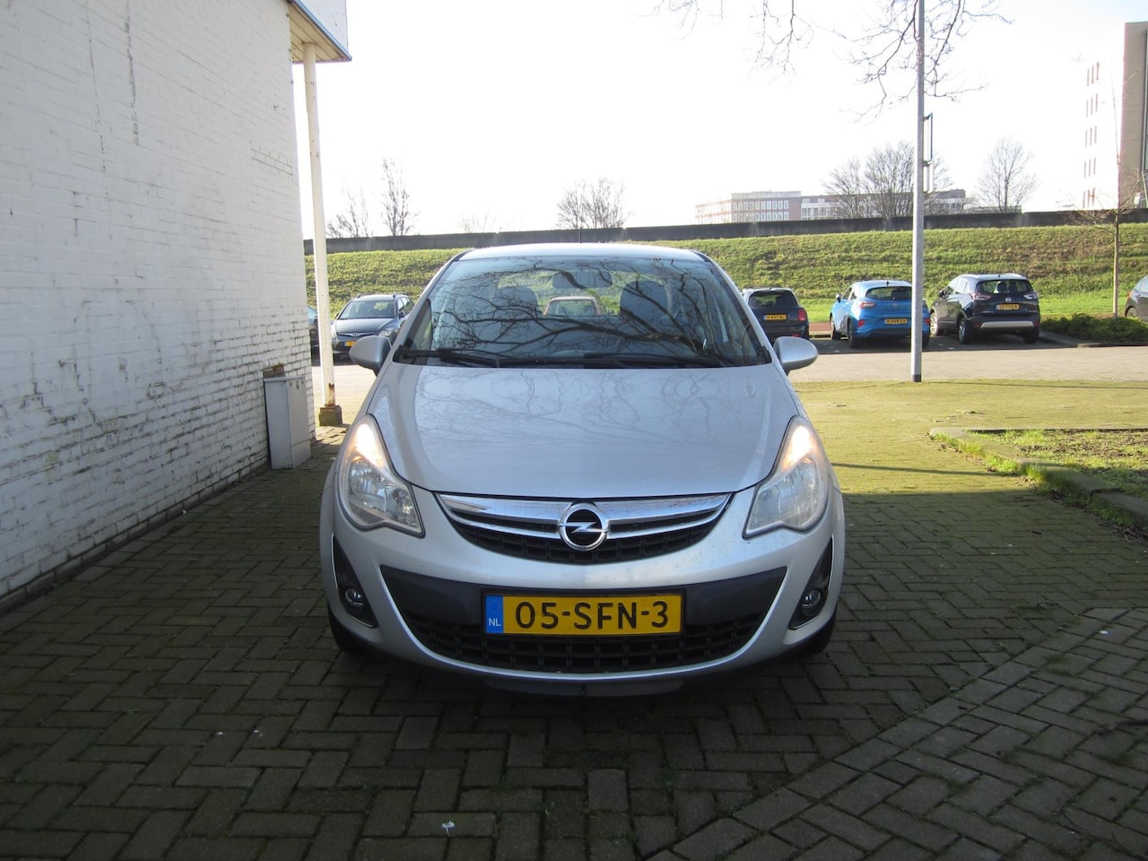 Opel Corsa - 1.2-16V Cosmo 1.2-16V Cosmo - AutoWereld.nl