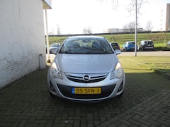 Opel Corsa - 1.2-16V Cosmo