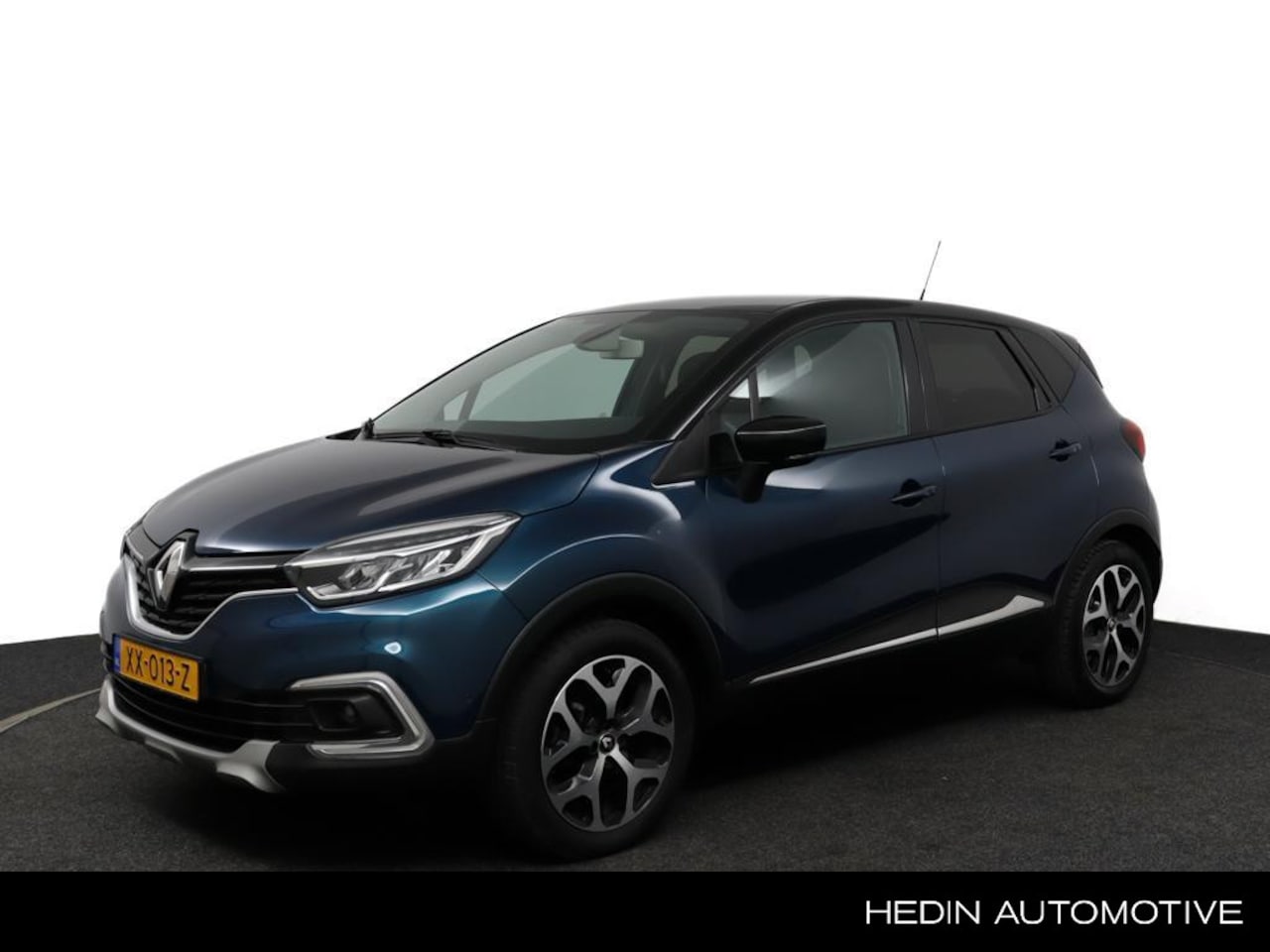 Renault Captur - 0.9 90 pk Intens | Navigatie | Parkeer Camera | Sensoren Voor + Achter | Trekhaak | - AutoWereld.nl