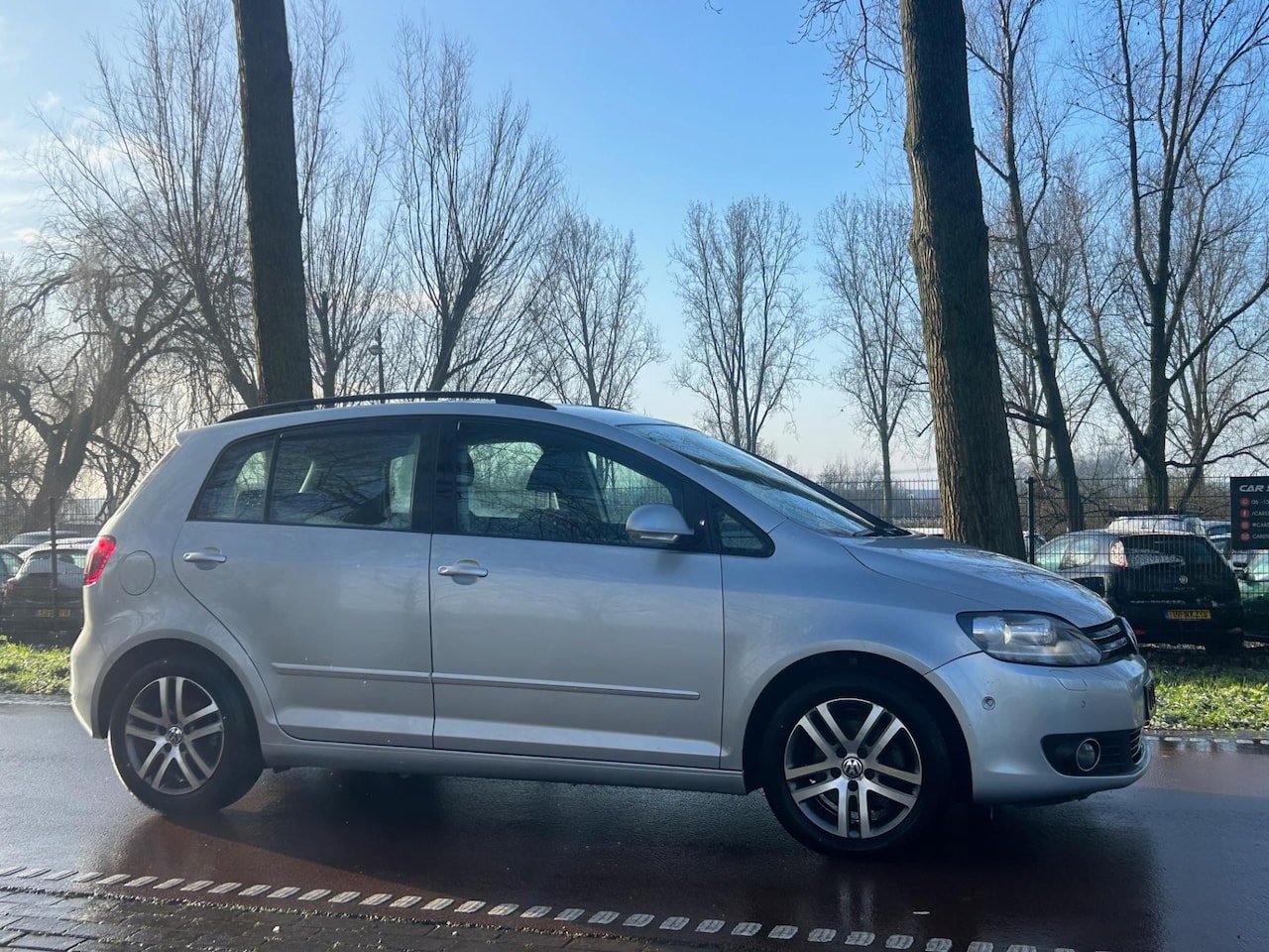 Volkswagen Golf Plus - 1.4 TSI Highline AUTOMAAT!XENON!APK!KOOPJE! - AutoWereld.nl