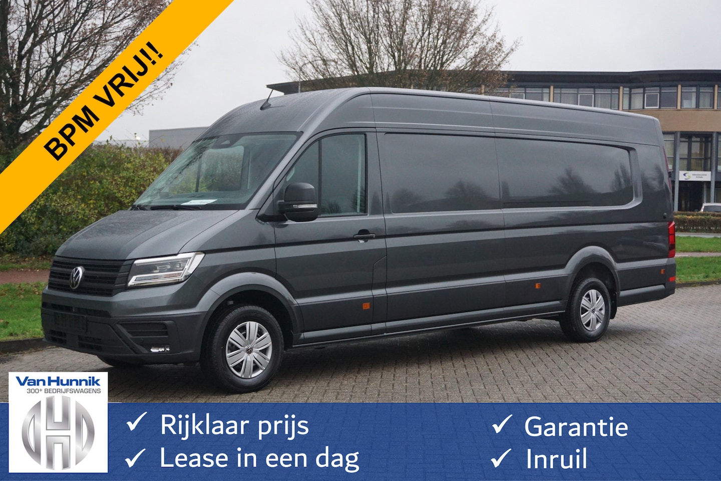 Volkswagen Crafter - 35 2.0 177 L5H3 AUT Facelift 13" Navi, Camera, Gev. Stoel, LED!! NR. 766 - AutoWereld.nl