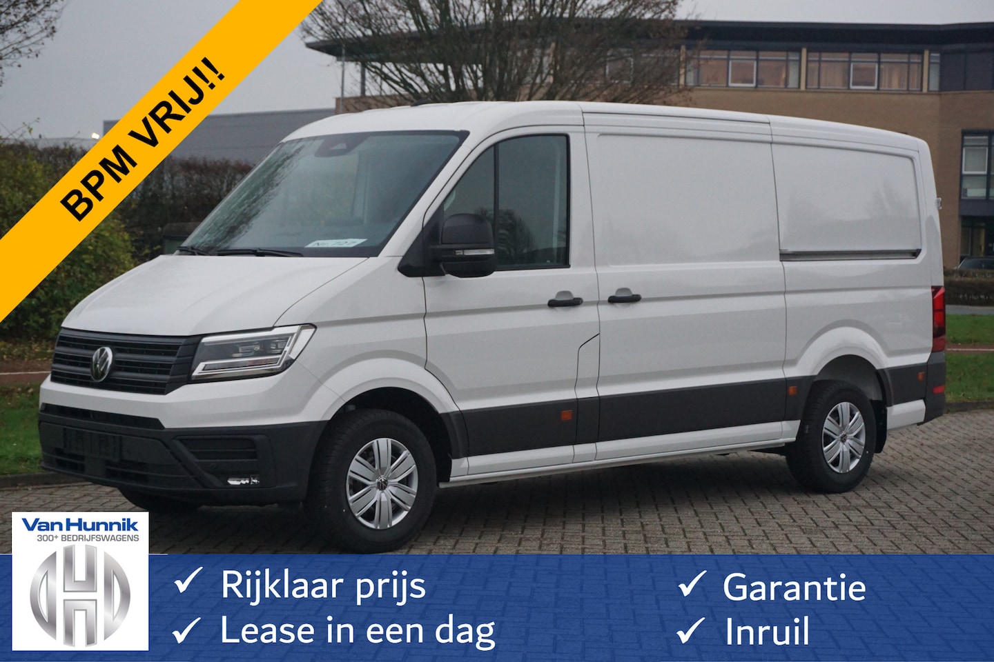 Volkswagen Crafter - 35 177PK L3H2 AUT Facelift BPM VRIJ!! 13" Navi, Cam, Gev. Stoel, LED, 2x Schuifdeur!! NR. - AutoWereld.nl