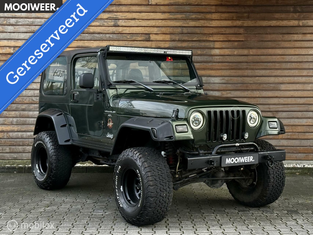 Jeep Wrangler - 4.0i Hardtop Sahara edition | Liftkit - AutoWereld.nl