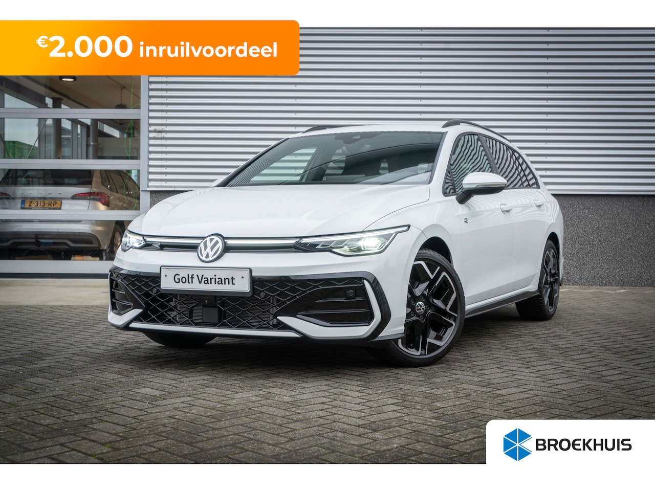 Volkswagen Golf Variant - 1.5 eTSI 116 7DSG R-Line Edition Inclusief €2000,- inruilvoordeel | 'App-Connect' draadloz - AutoWereld.nl