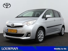 Toyota Verso S - 1.3 VVT-i Trend | Trekhaak | Panoramadak | Navigatie | Parkeersensoren | Climate Control |