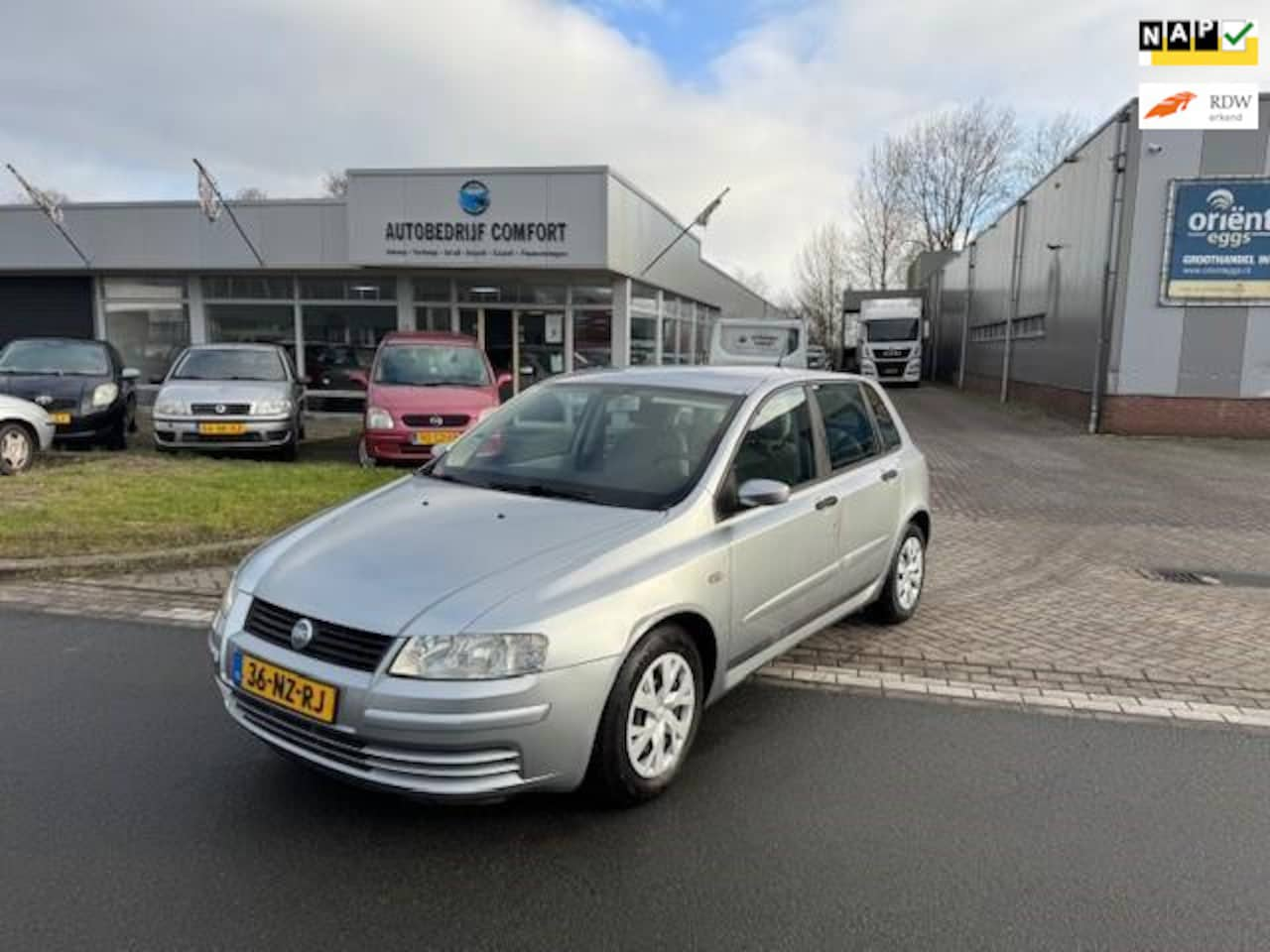 Fiat Stilo - 1.4-16V Active. WEINIG KM'S ! - AutoWereld.nl