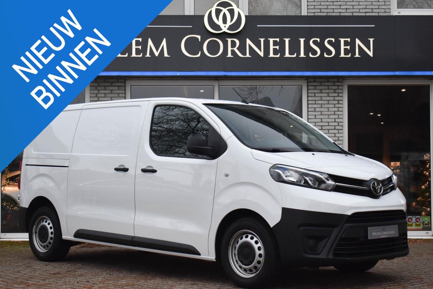 Toyota ProAce Worker - 2.0 D-4D Live Apple Carplay PDC Cruise Betimmering - AutoWereld.nl